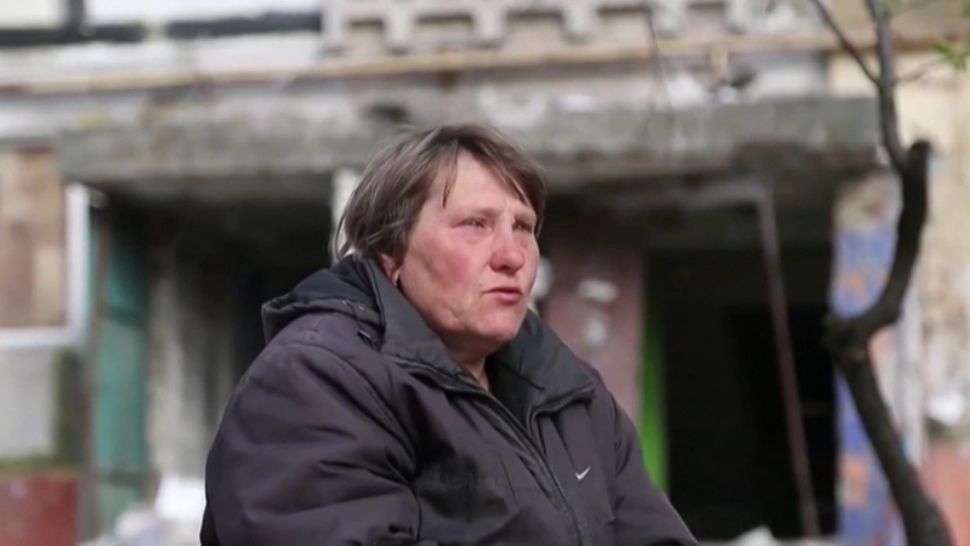 Mărturia unei femei din Mariupol care și-a pierdut casa: Te trezești și plângi. Nu am unde să mă duc
