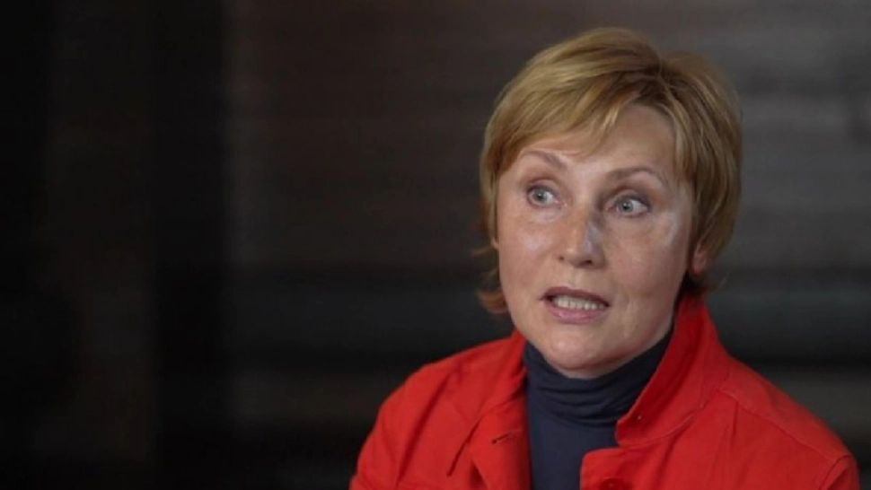 Jurnalistă de la un post TV rusesc: "Închideți televizoarele pentru că sunt mașini de spălat creiere"