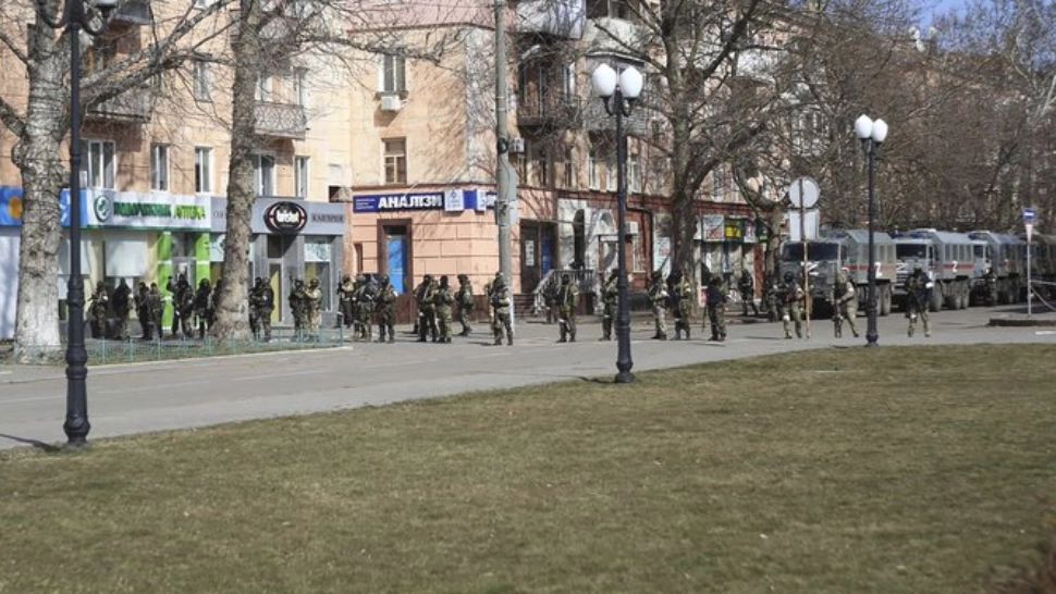 Herson cere alipirea de Rusia fără referendum, Kremlin EZITĂ - Sudul Ucrainei, strategic pentru PUTIN - Harta