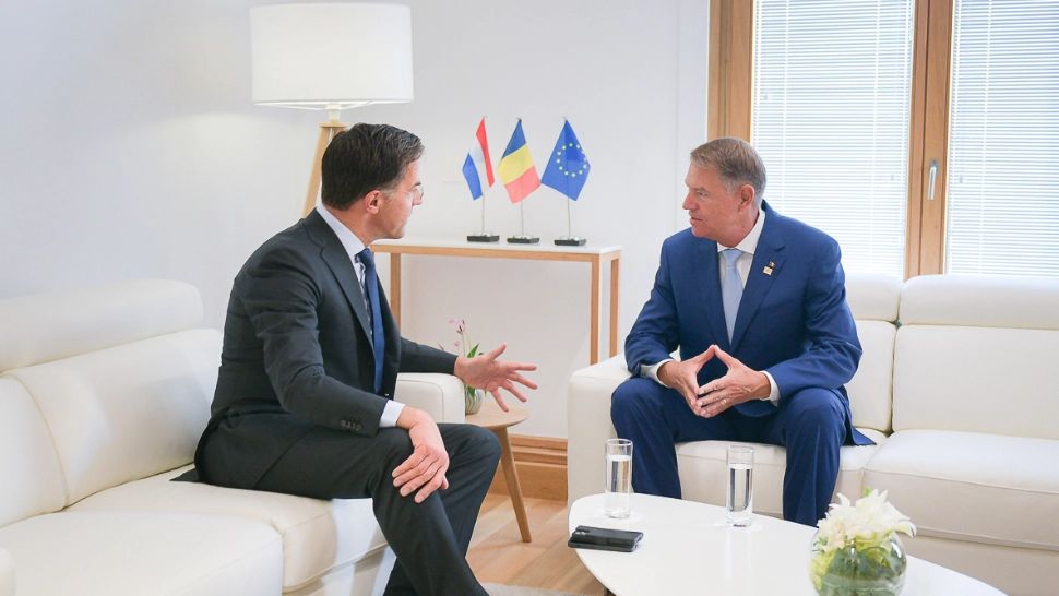 Klaus Iohannis, discuție cu premierul Olandei. Cum poate deveni Portul Constanța placa turnantă a exporturilor din Ucraina