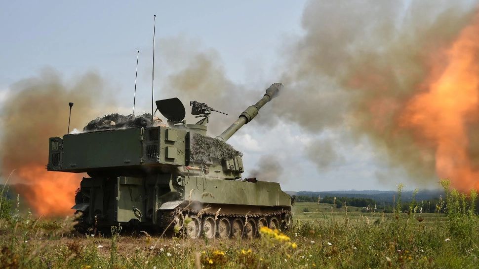 Războiul de la graniță. Statele Unite au livrat Ucrainei aproape toate obuzierele promise