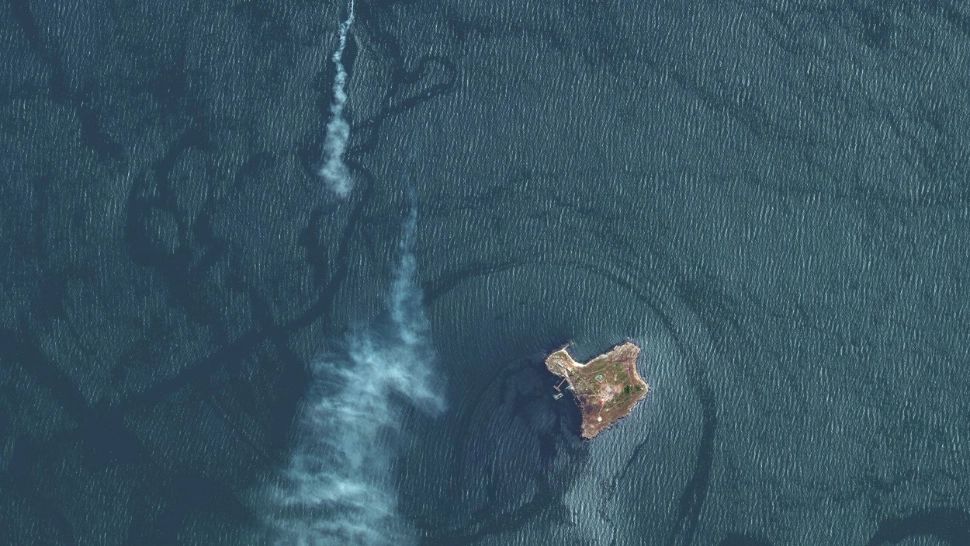 Trei vedete ale Flotei ruse din Marea Neagră, mobilizate către Insula Șerpilor! Rusia își întărește pozițiile. Pericol de ATAC cu rachete în Odesa 