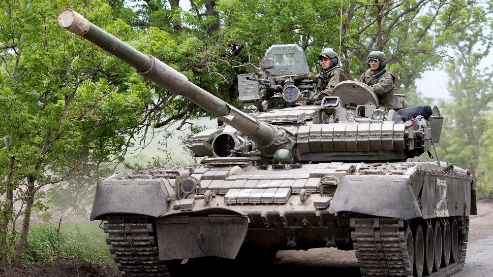 Continuă luptele pentru preluarea controlului în oraşul Lîman 