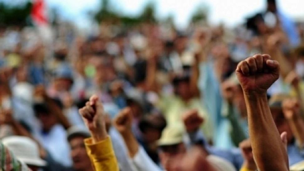 AUSTERITATEA scoate românii în stradă! Angajații din Educație amenință cu GREVA GENERALĂ și închiderea școlilor