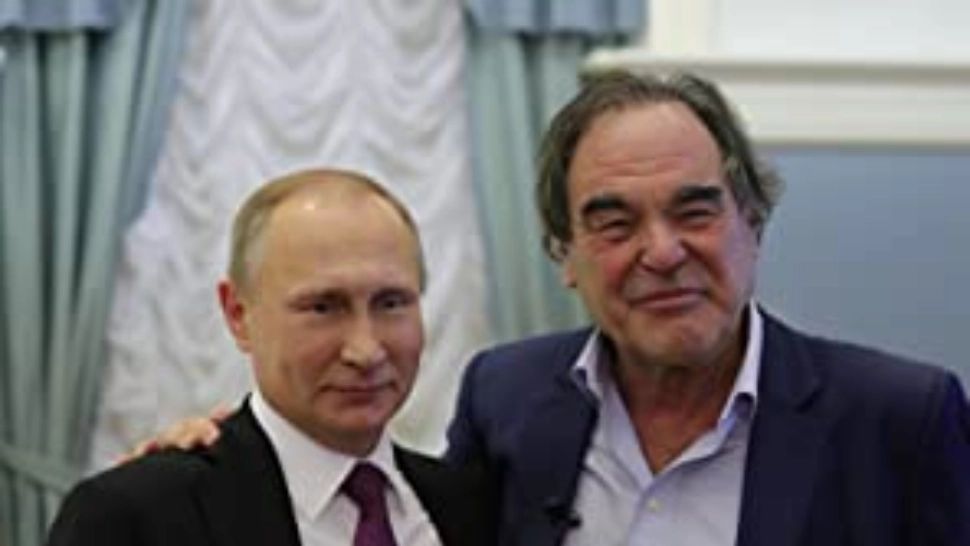 Regizorul Oliver Stone susține că Vladimir Putin a avut cancer - VIDEO