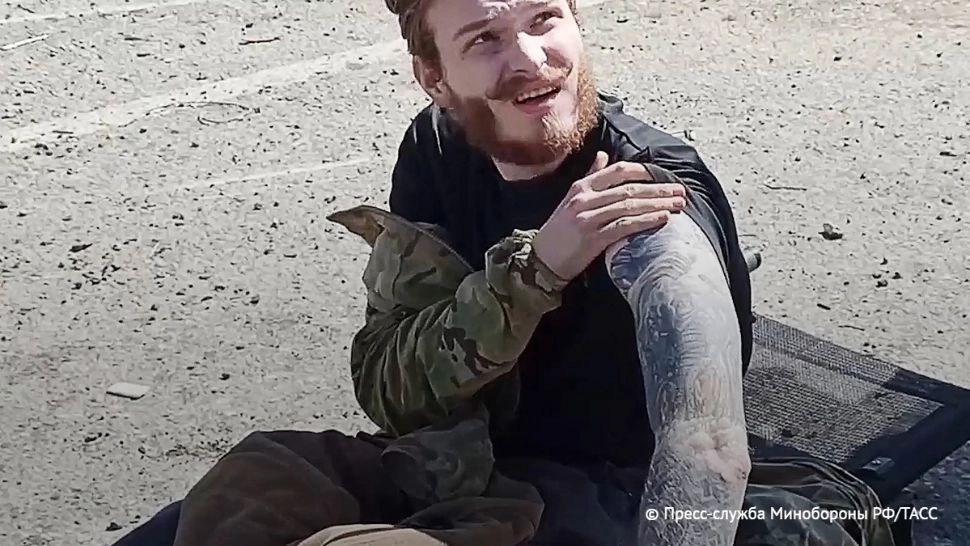 Propaganda rusă are o nouă misiune. Luptătorii Azov sunt SATANIȘTI - proba tatuajelor