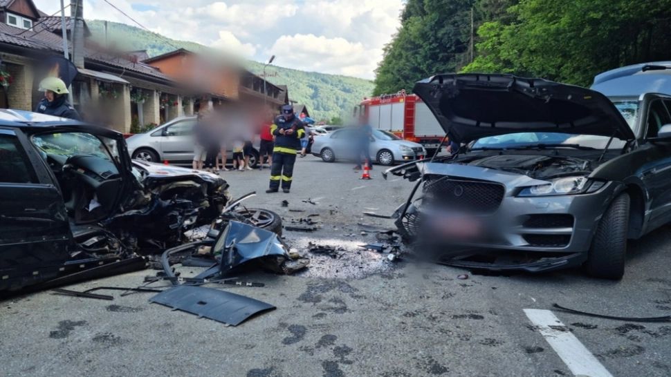 Carambol cu 4 maşini în Cluj. A fost implicat şi un şofer din Mexic – 1 VICTIMĂ 