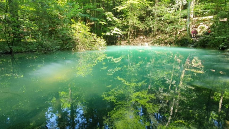 Amenzi uriașe pentru cei care se scaldă în lacul Ochiul Beiului. Anunțul autorităților