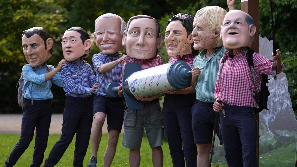 Proteste la Munchen înainte de summitul G7. Zeci de mii de oameni, în stradă - FOTO