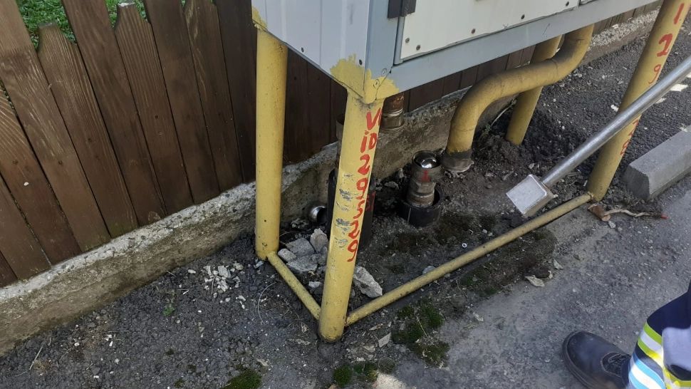 Pericol de explozie în Râmnicu Vâlcea, după o scurgere masivă de gaze. Străzi închise și locatari evacuați - VIDEO&FOTO