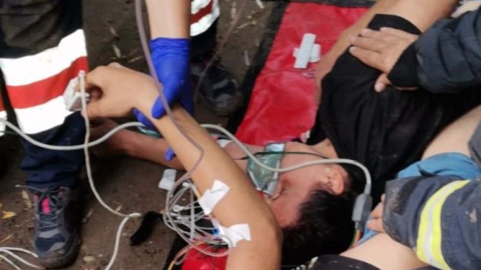 3 persoane intoxicate cu monoxid de carbon, scoase de pompieri dintr-un puţ, în Galați - FOTO
