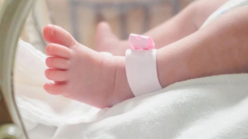 2 bebeluși prematuri au murit la cel mai mare spital asediat din Gaza, după oprirea forțată a terapiei intensive. Viețile a 37 de micuți, în pericol!