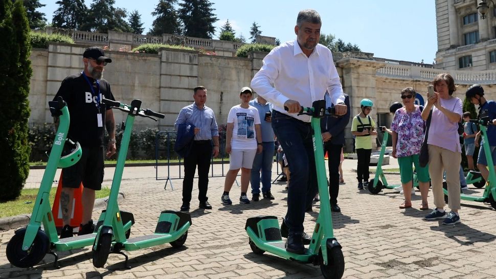 ZIUA COPILULUI, la Parlament - Amintiri din copilăria politicienilor români, la 1 iunie - FOTO&VIDEO