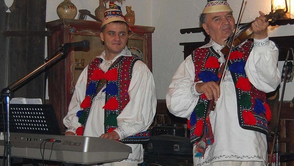 Doliu imens în muzica populară românească - A murit unul dintre frații Petreuș