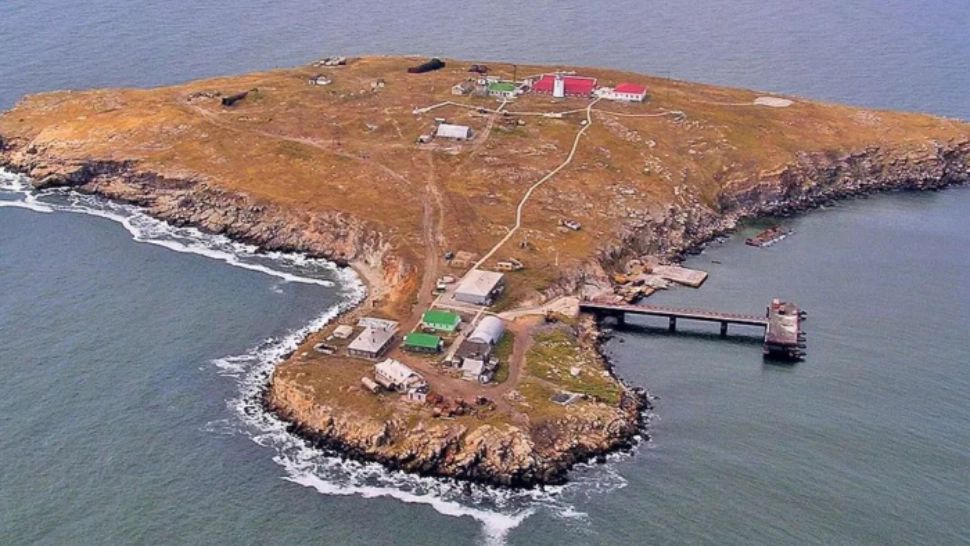 Forțele Ruse au părăsit Insula Șerpilor - Moscova confirmă informația dar susține că e un "gest de bunăvoință"