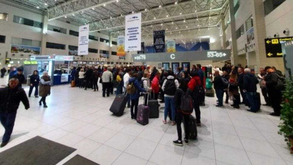 Haos fără sfârșit la Aeroportul Otopeni: Aproape o treime din totalul zborurilor au avut întârzieri