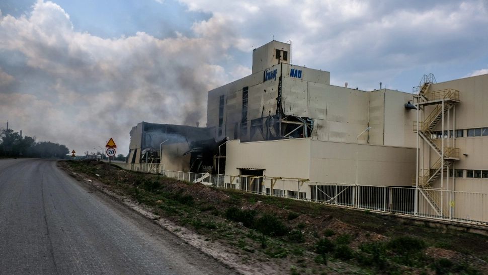 Războiul de la graniță. Sute de civili, refugiați în fabrica din Severodonețk