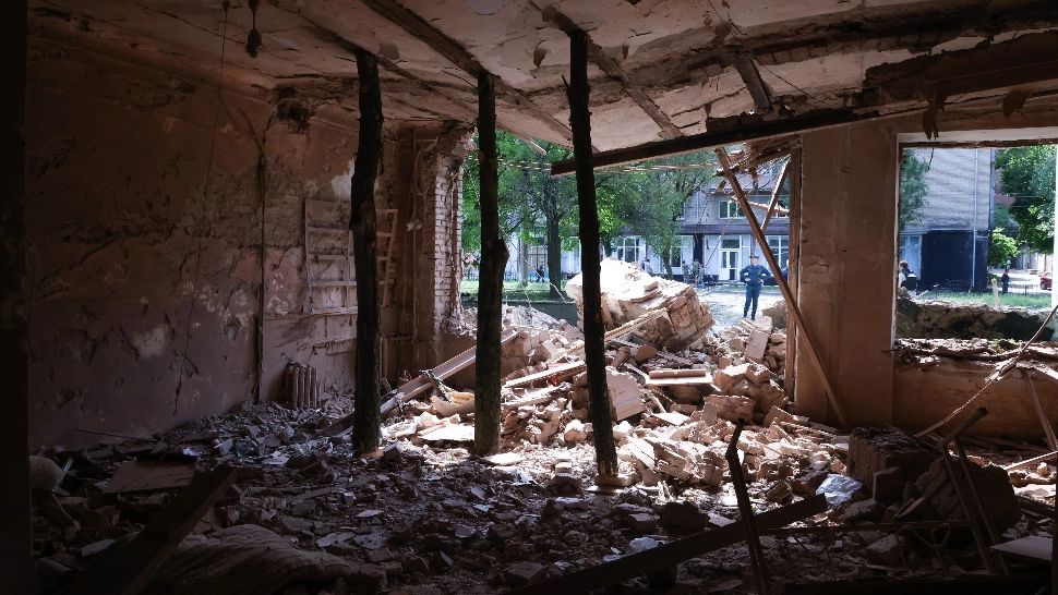 Forțele rusești au cucerit aproape în totalitate regiunea Lugansk