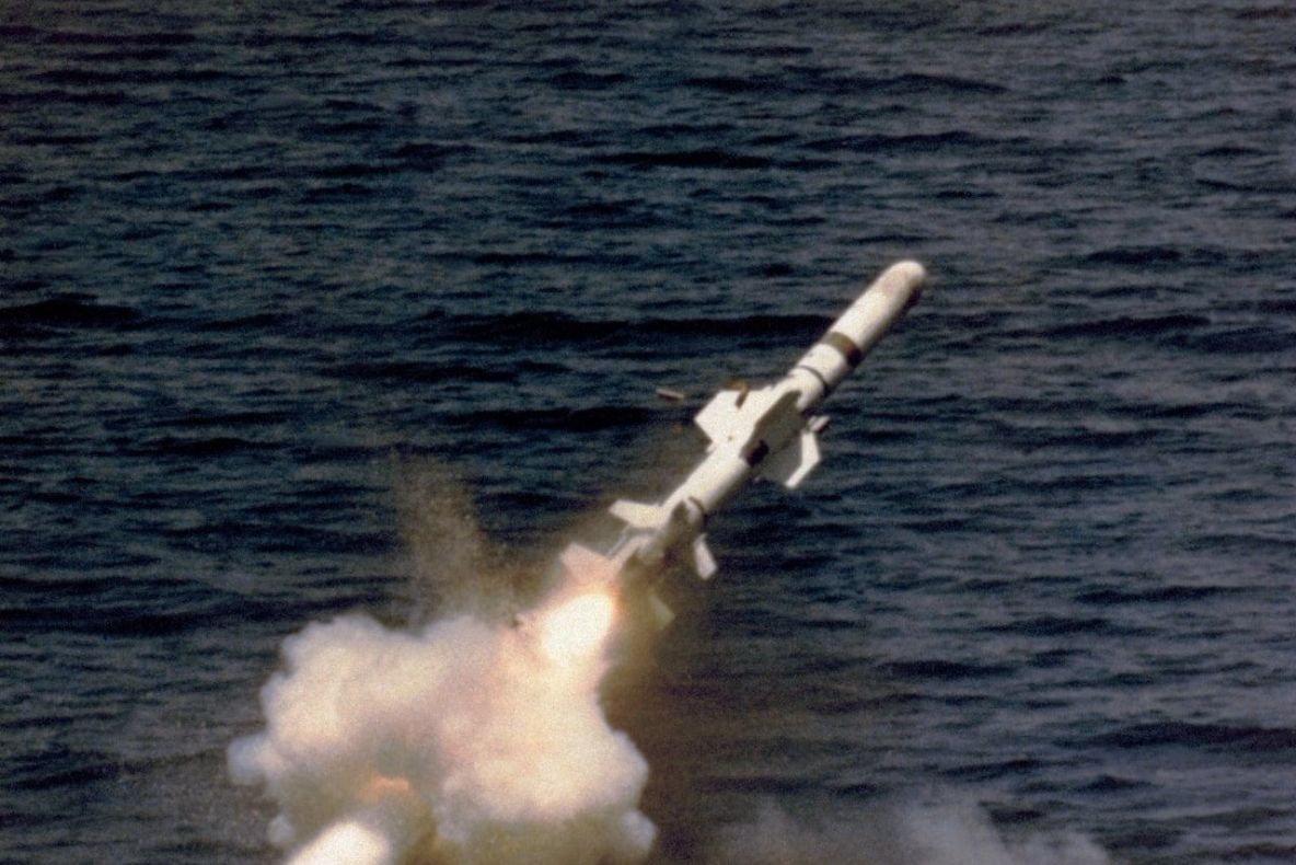 Coreea de Nord a lansat încă două rachete balistice către Marea Japoniei și a învinuit Seul și Washington