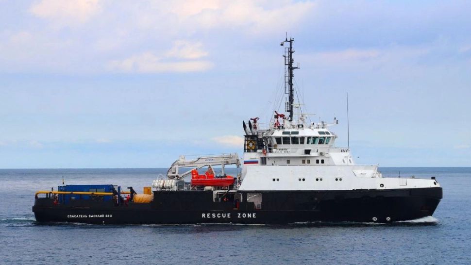 Pierdere uriașă a flotei ruse din Marea Neagră: A fost distrus remorcherul cu arme și soldați pentru Insula Șerpilor - Momentul atacului