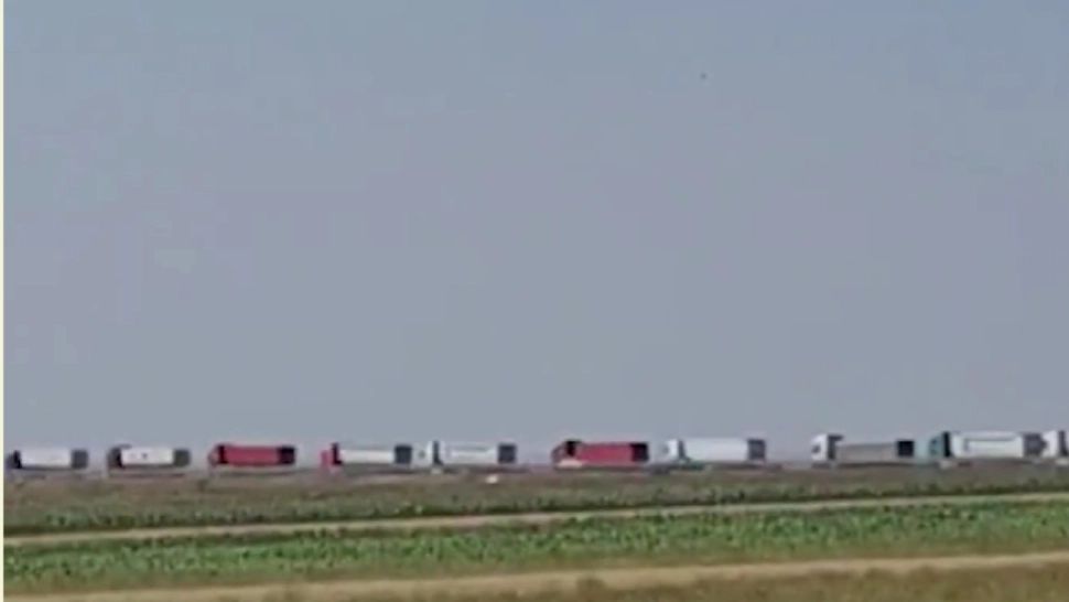 Coadă infernală pe Autostrada A4, la intrarea în Portul Constanța! Șoferii de TIR așteaptă chiar și câte 24 de ore