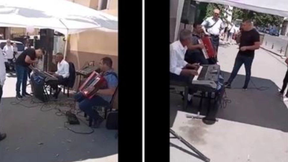 Nuntă cu lăutari în plină stradă, la Cluj, lângă sediile IPJ și SRI: vecinii, revoltați