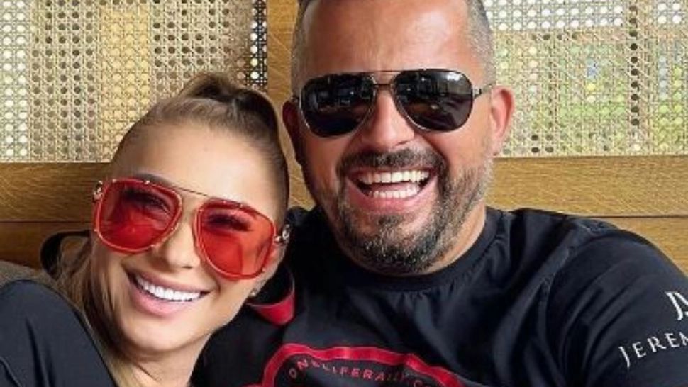 Padrina se pregătește de raliu! Anamaria Prodan, senzații tari alături de un bărbat misterios – Vedeta nu a confirmat dacă formează un cuplu