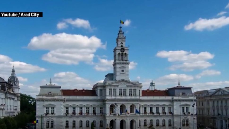 Orologiul simbol din Arad a fost găsit în Elveția. Monumentul, dorit de un miliardar