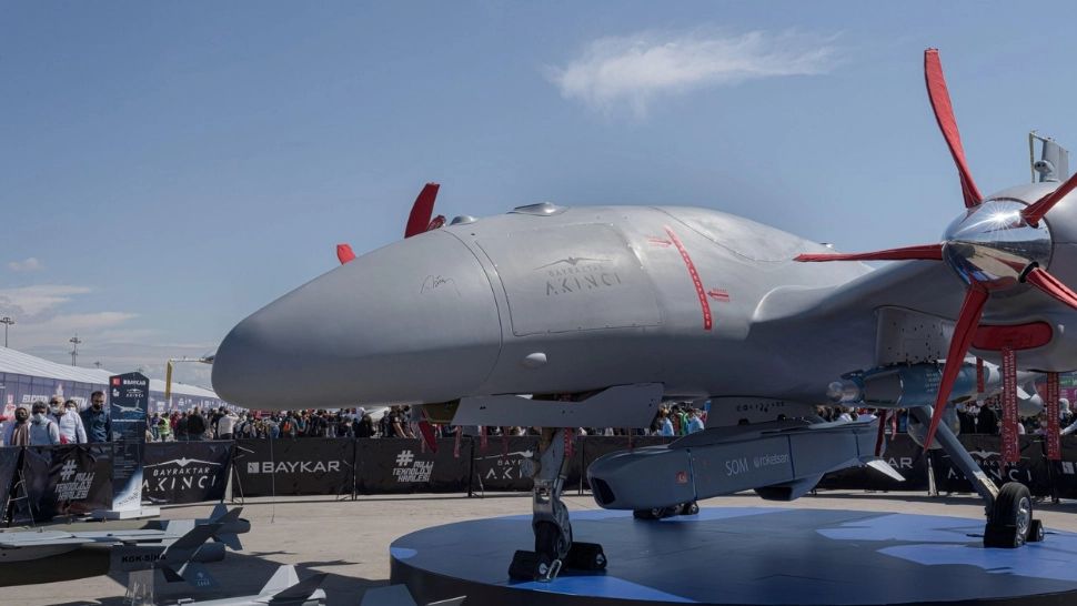 Oficial ucrainean: Compania turcă Baykar va construi o fabrică de drone Bayraktar în Ucraina. O colaborare cu Rusia, EXCLUSĂ