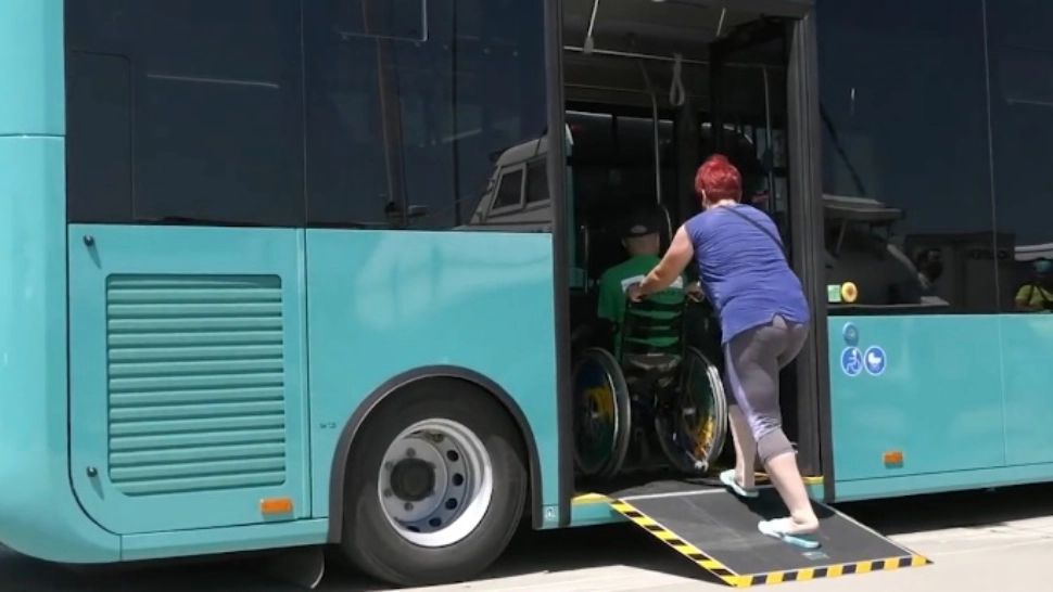 Turiștii au transport gratuit pe litoral de la 1 august - Decizia autorităților