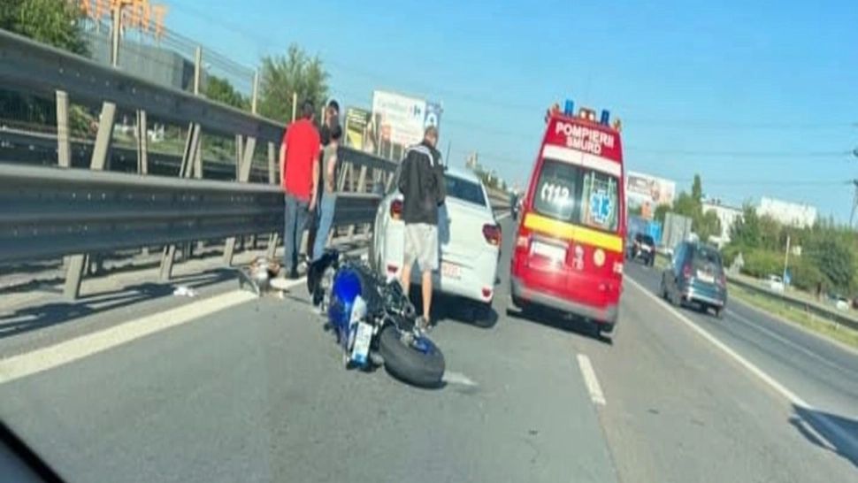 Motociclist accident pe A1, în dreptul localității Ciorogârla. Circulația rutieră, restricționată parțial