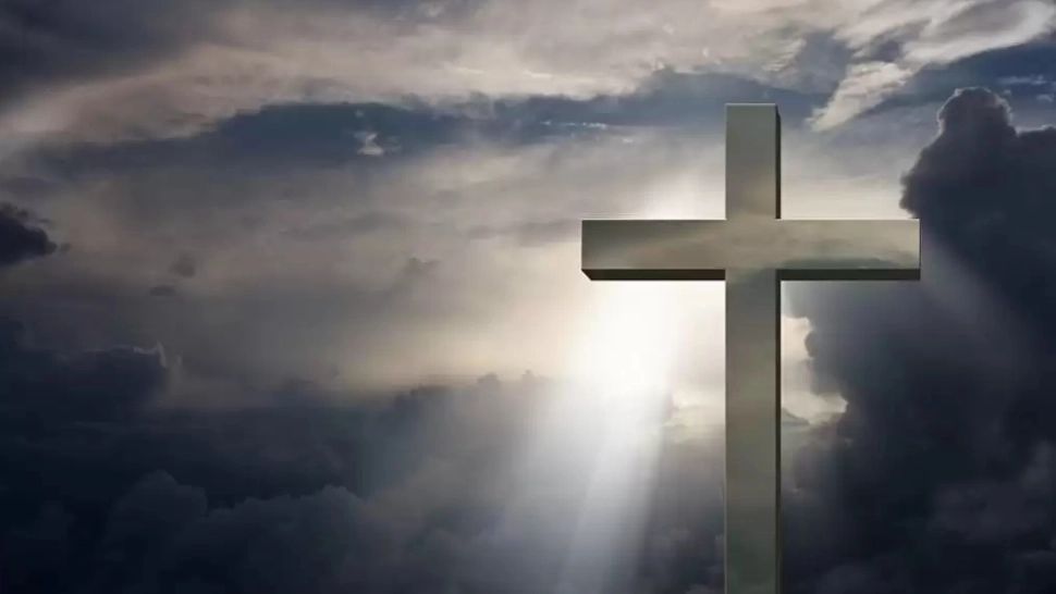 PASTILA PENTRU SUFLET. Durerea ne curăţeşte. Omul este cu adevărat om în durere. În bucurie el se schimbă, devine altcineva