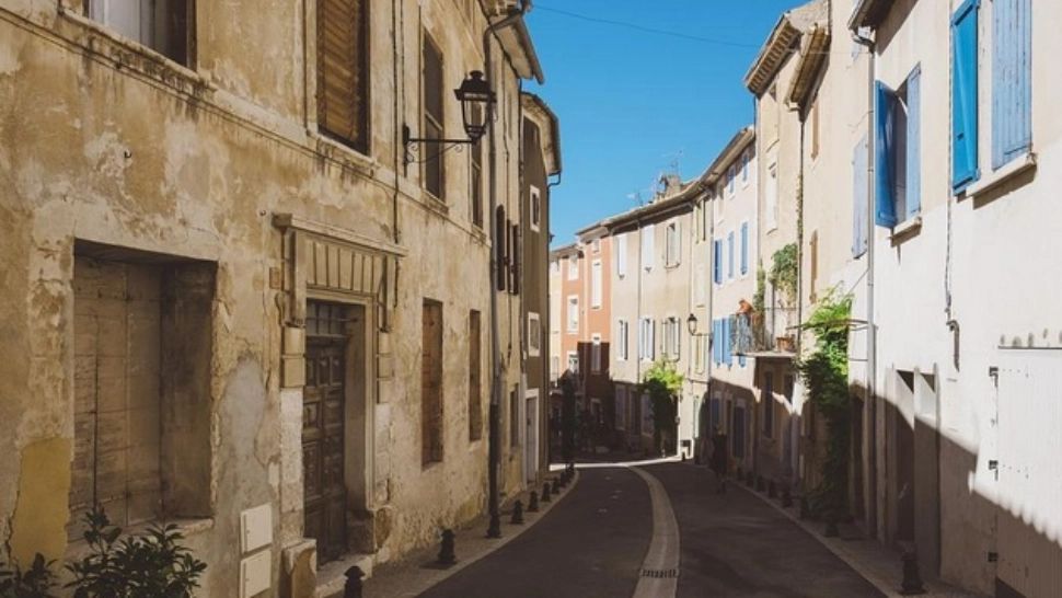 PASTILA PENTRU SUFLET. Felul în care-i percepem pe ceilalţi depinde de claritatea "ferestrelor" prin care privim