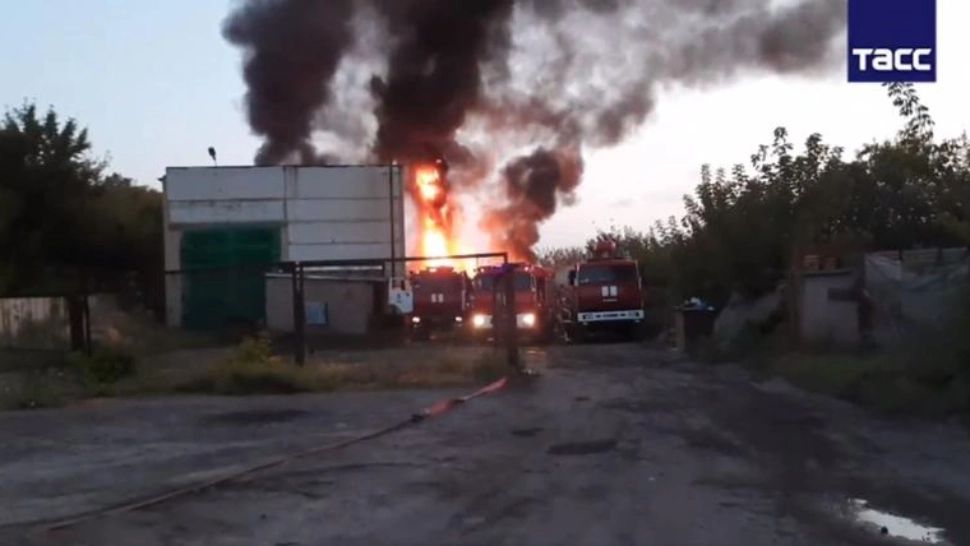 Incendiu de proporții la un depozit de petrol din Donețk - VIDEO