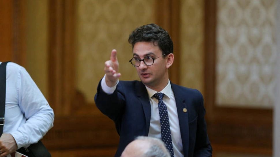 Iulian Bulai, anunț șoc: USR e pregătit să intre la guvernare alături de PNL, dar cu Drulă premier