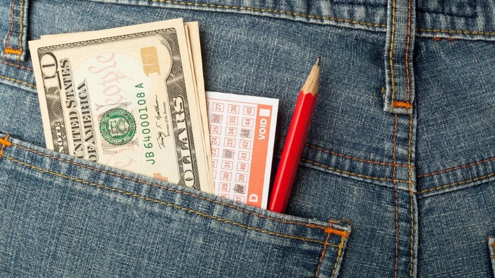 Un american a câștigat potul cel mare la loterie. E mai bogat cu 1,3 miliarde de dolari