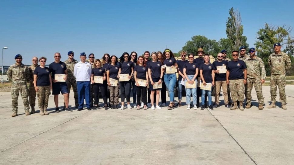 16 jurnaliști, antrenați pentru război de cei mai complecși militari din Armata Română