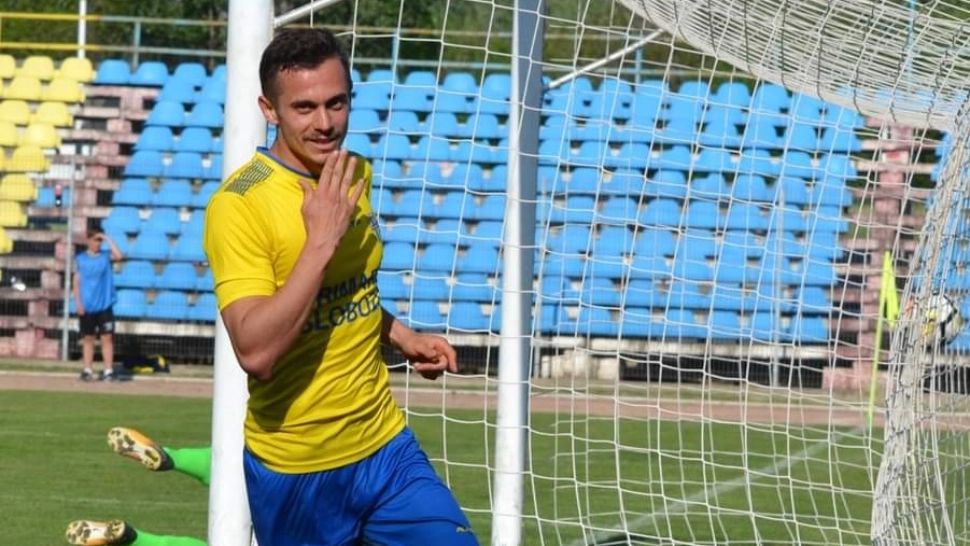 Fostul fotbalist Roland Stănescu s-a sinucis - gestul extrem, făcut în prezența mamei sale