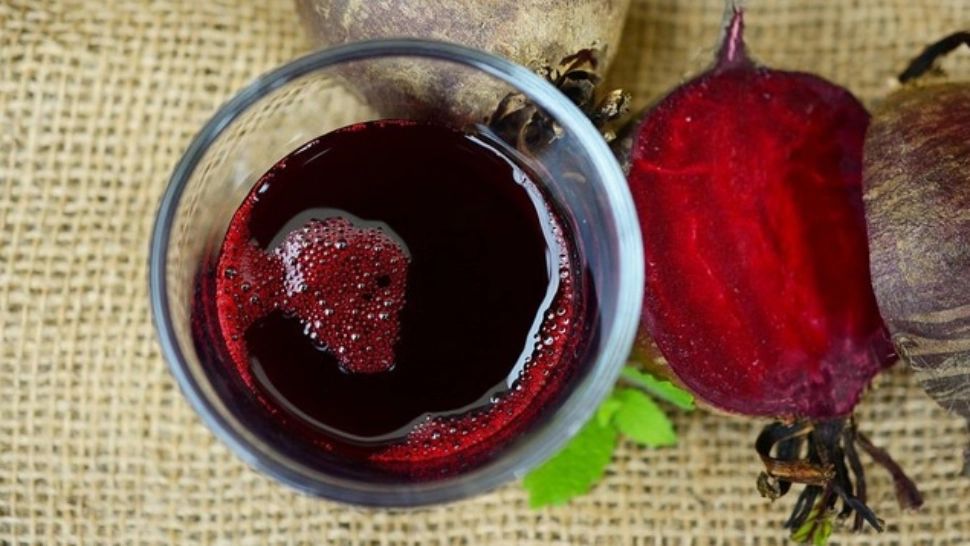 Ce se întâmplă dacă bei zilnic o cană de suc de sfeclă - Experimentul care a uimit medicii