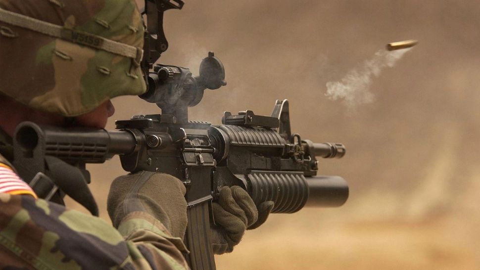 Mitraliera furată în Constanța acum 4 luni, găsită de militarul jefuit. Descoperirea ridică semne de întrebare