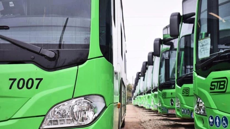 Noi troleibuze în București - Anunțul primarului Nicușor Dan