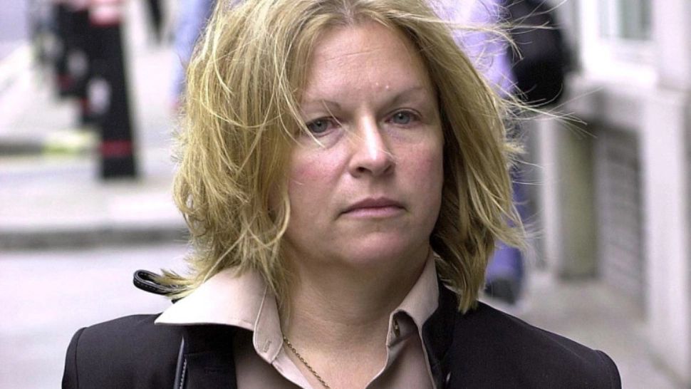 Femeia numită „văduva neagră” după ce și-a otrăvit soțul, din nou liberă după 19 ani de închisoare