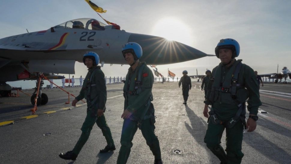 China amenință militar Taiwanul în timpul vizitei congresmenilor americani la Taipei - Prima mutare de la Beijing