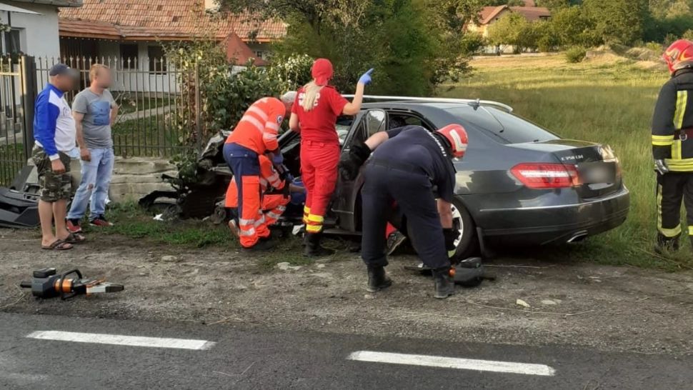 Accident grav la Cluj - A fost nevoie de intervenția elicopterului SMURD