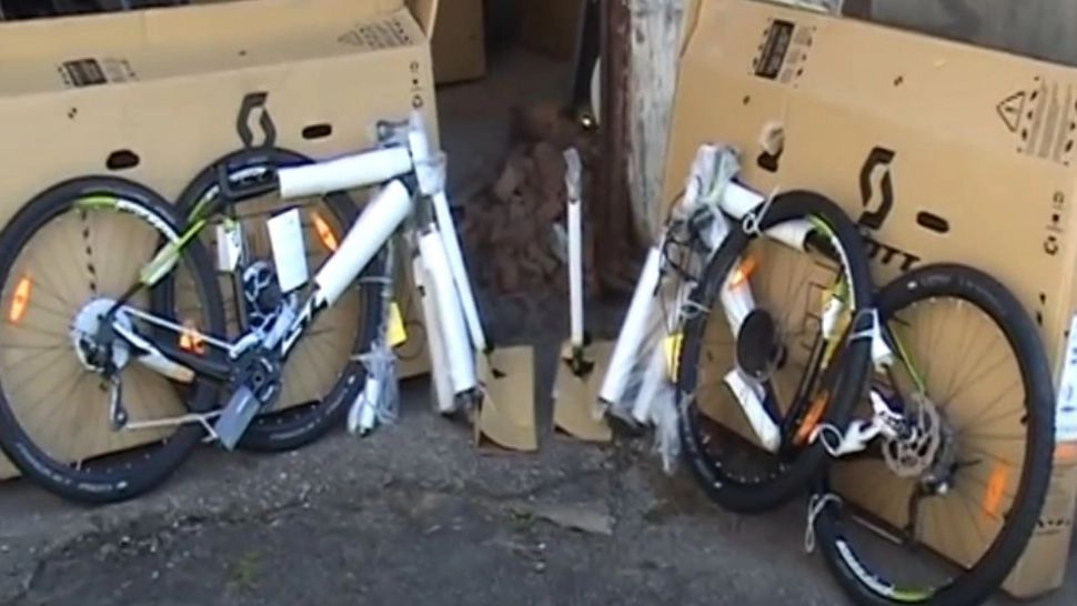 VIDEO | Biciclete de lux, furate de români din Germania, descoperite într-un garaj din Pitești 