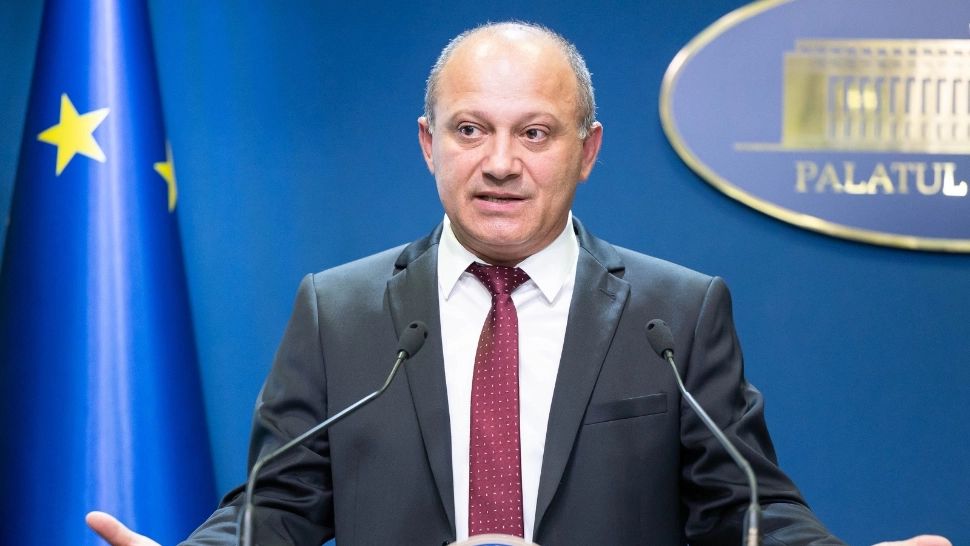 Daniel Cadariu: Situaţia resurselor umane din Romania, o provocare privind conectarea sistemului educaţional cu piaţa muncii. 