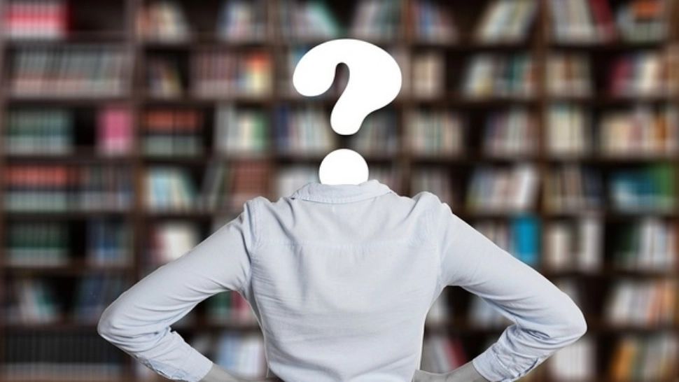 Cine sunt POLITICIENII care s-au umplut de DIPLOME după prima tinerețe: îi găsim în toate partidele