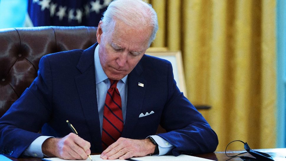 Joe Biden le-a cerut marilor companii petroliere să "nu mai profite de pe urma războiului" - Cifre de afaceri „scandaloase"