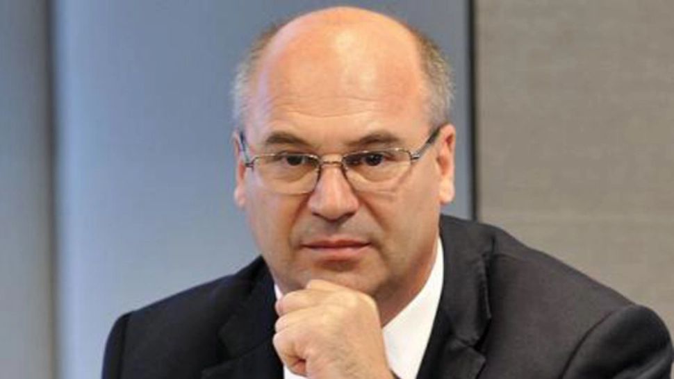 Un lider PSD se laudă că i-a făcut cadou funcția de prefect unui coleg - Cum se împart posturile de vârf ale statului