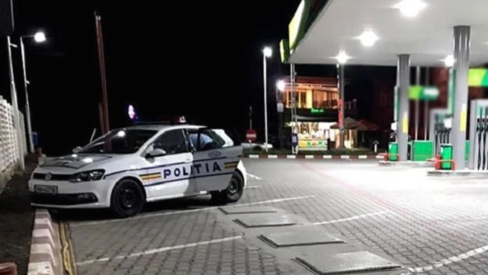 Motorină la pompele de benzină, într-o stație din Baia Mare. Până și poliția și-a stricat mașinile